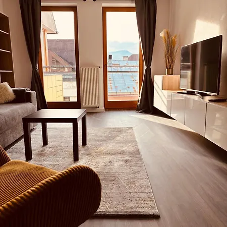 Silver - In The Center With Privat Parking 班斯卡-比斯特里察